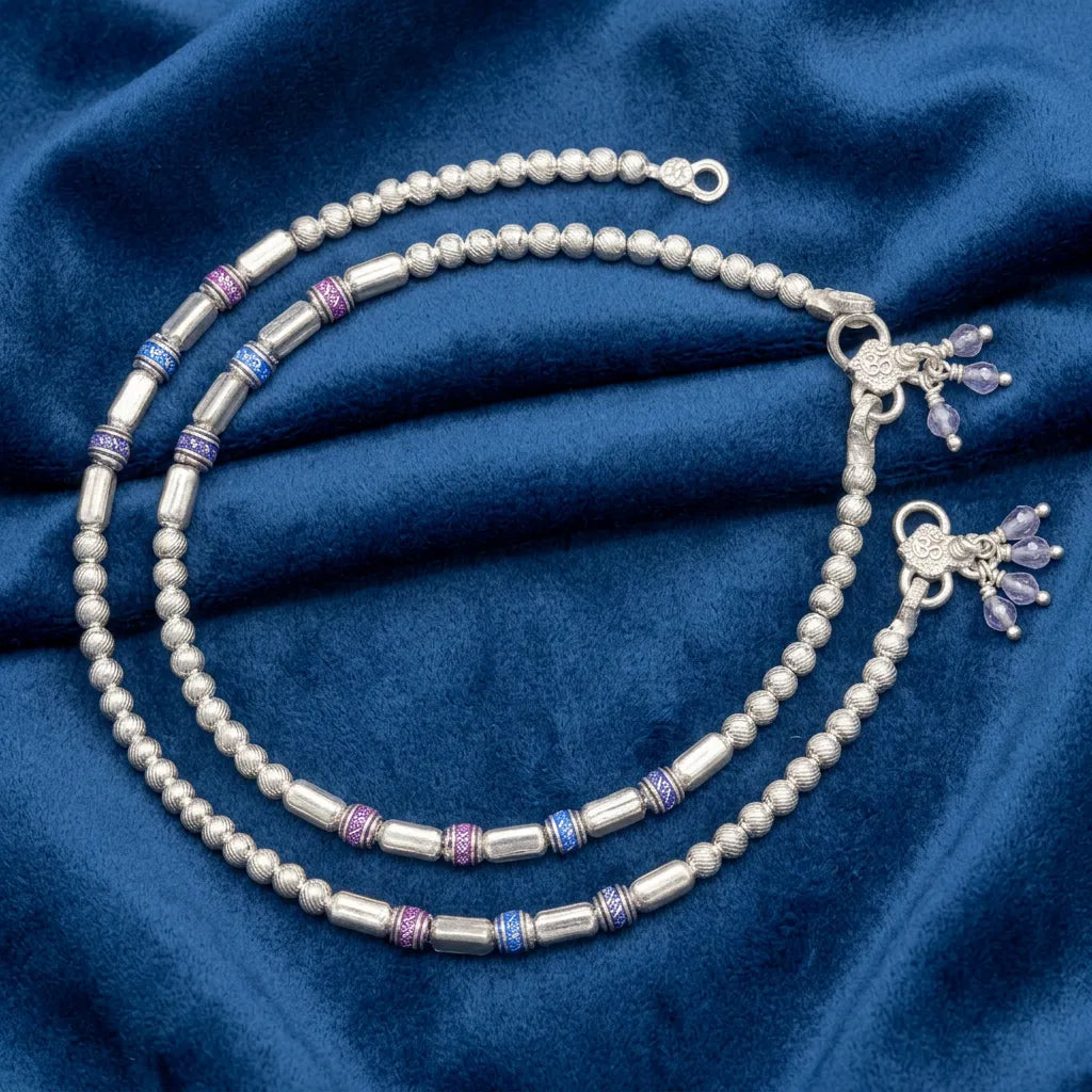 Lightweight Silver Traditional Golusu