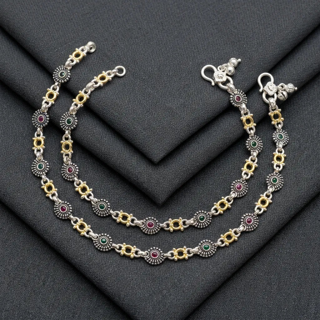 Lightweight Silver Traditional Golusu