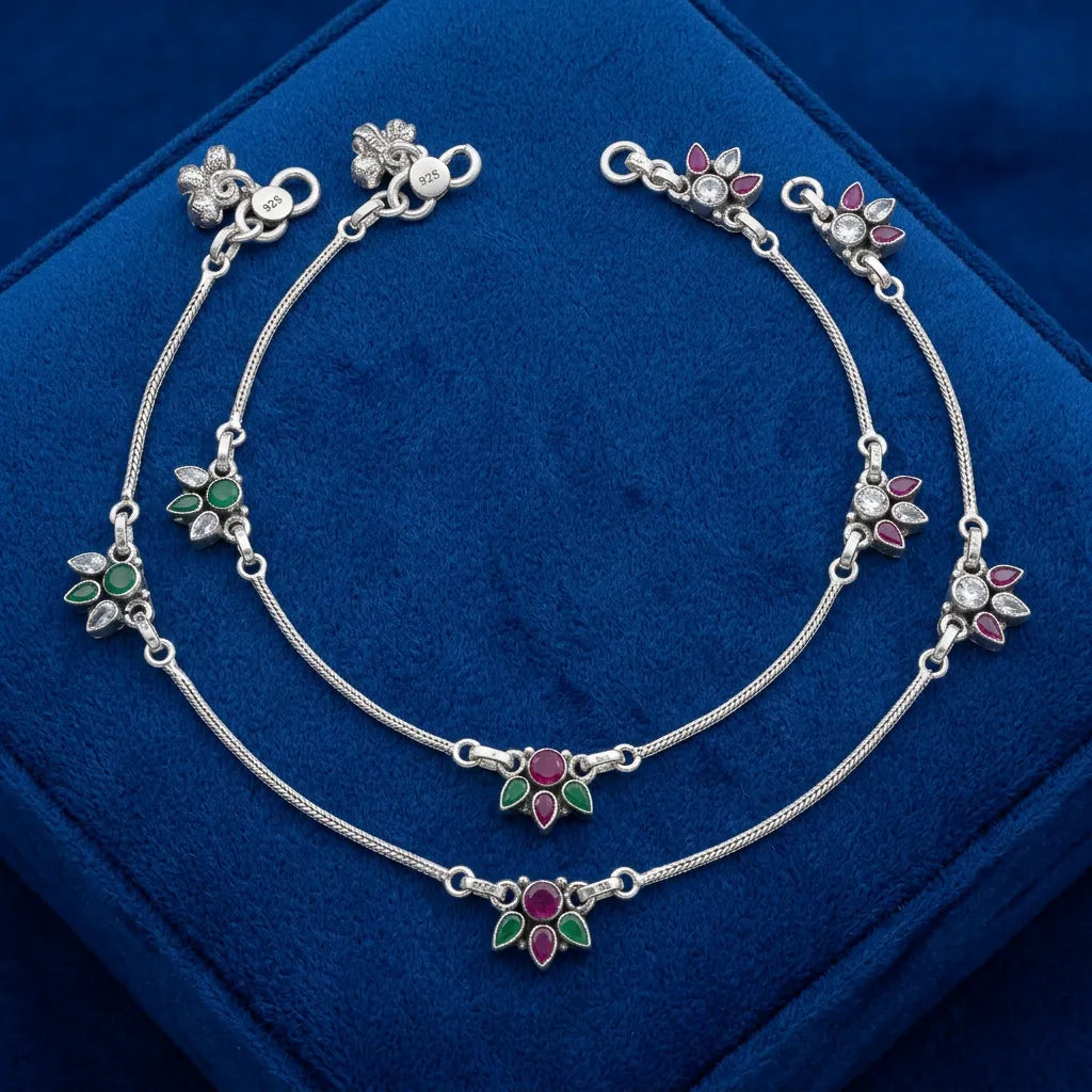 Lightweight Silver Traditional Golusu