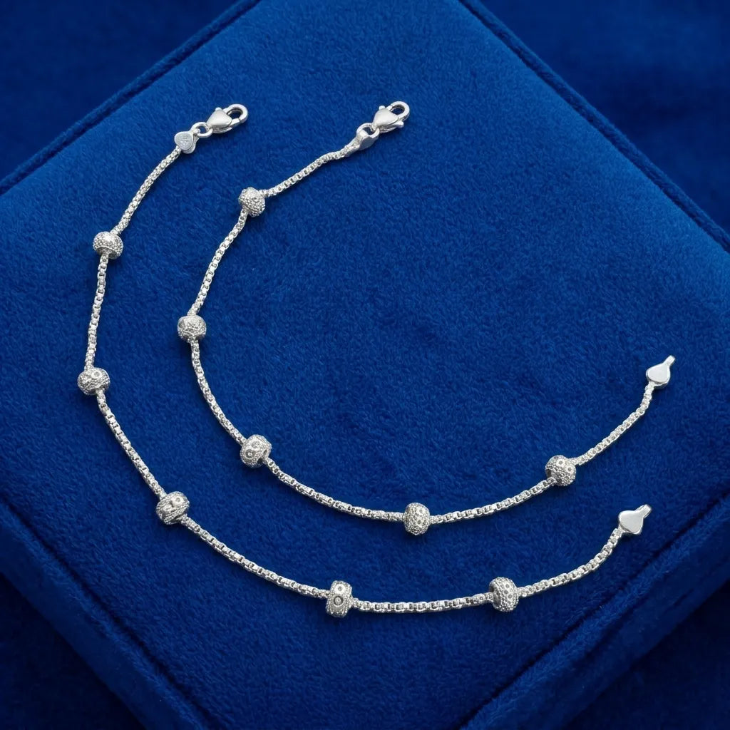 Lightweight Silver Traditional Golusu