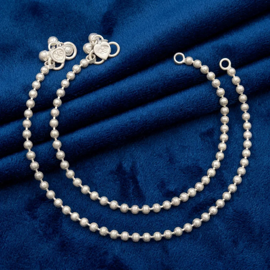 Lightweight Silver Traditional Golusu