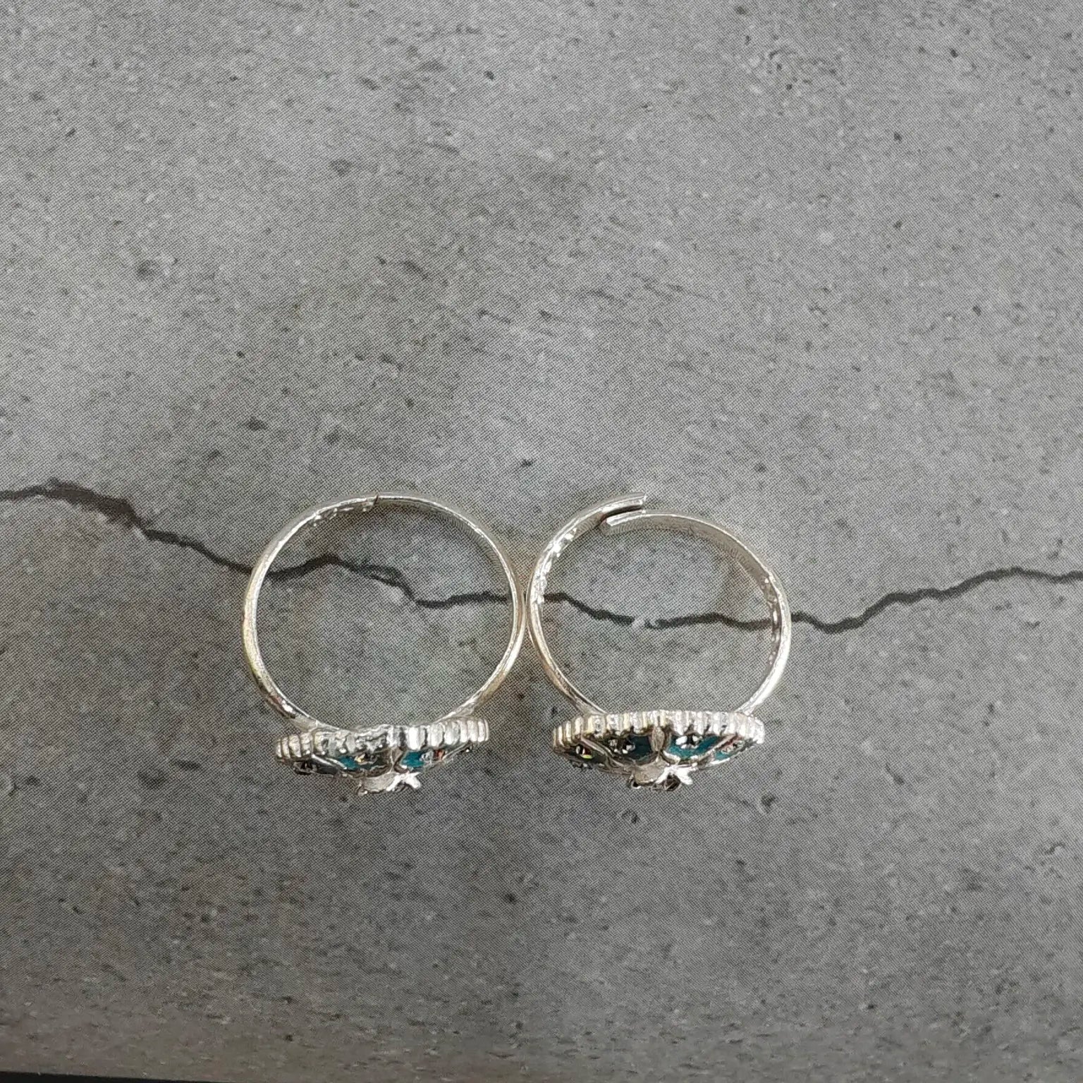 Umbrella Shaped Silver Metti