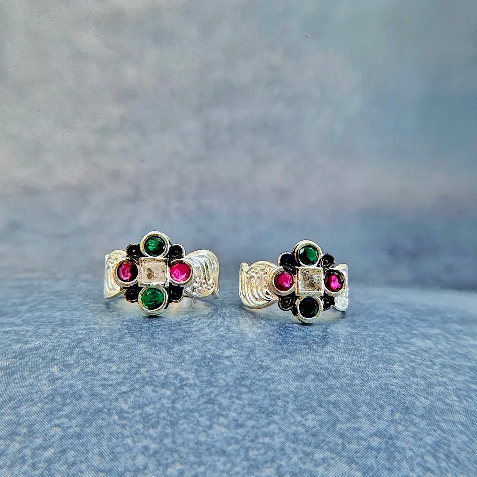 Antique Stone Silver Metti