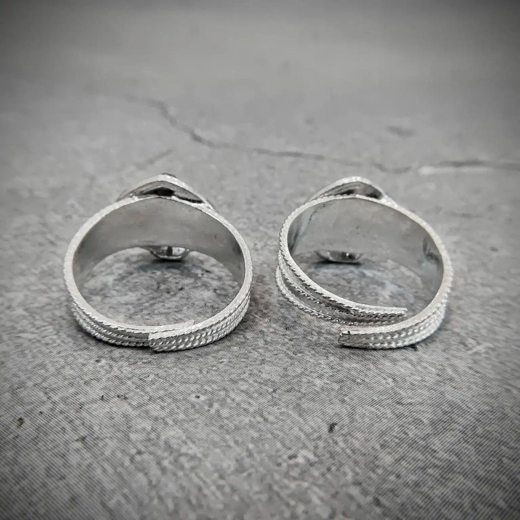 Fancy Enamel Silver Metti
