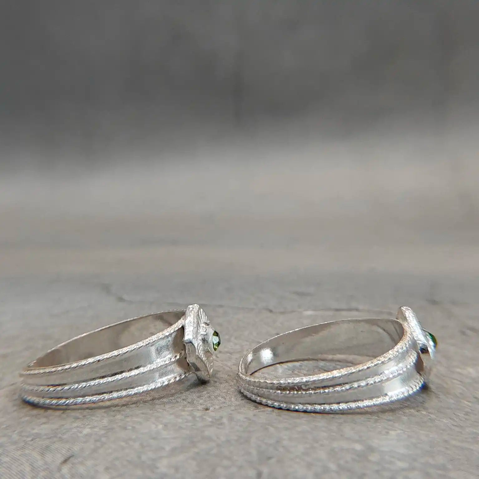 Fancy Enamel Silver Metti