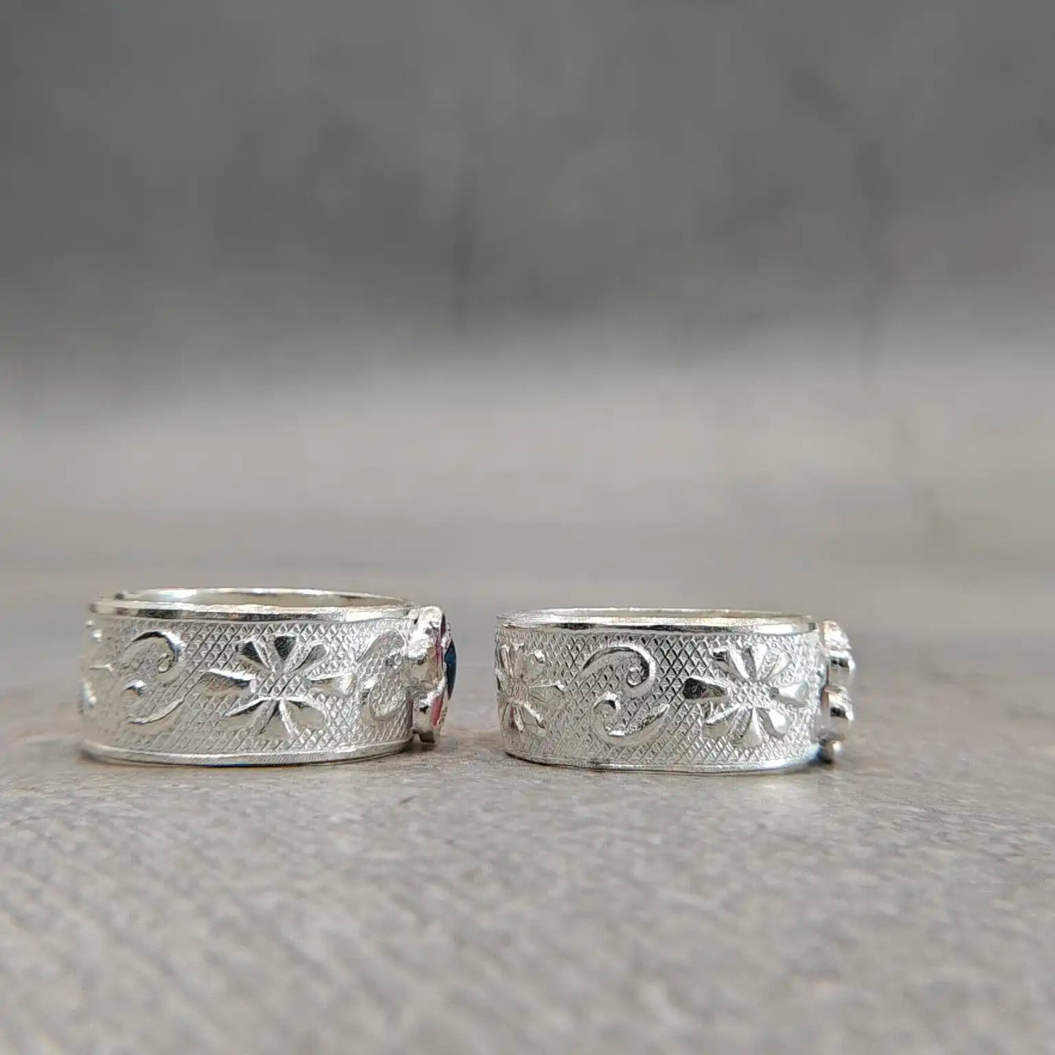 Fancy Enamel Silver Metti